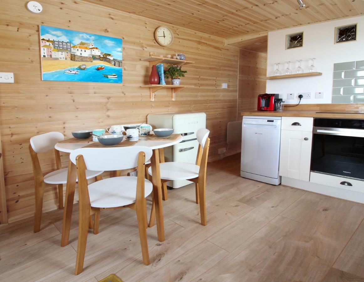 Scandi Cabin On A Hill, With Stunning Panoramic Views Ludgvan Екстериор снимка